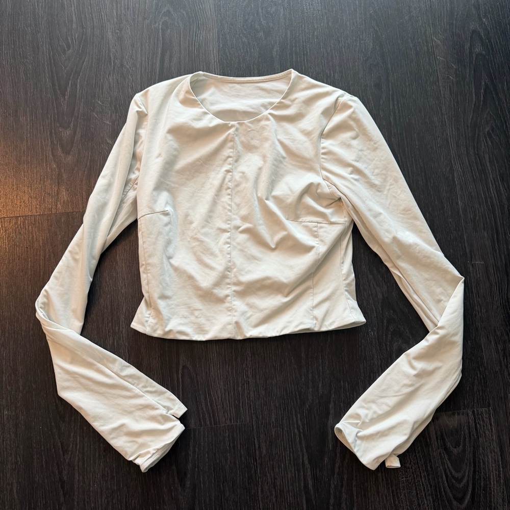 Lululemon white long sleeve workout top